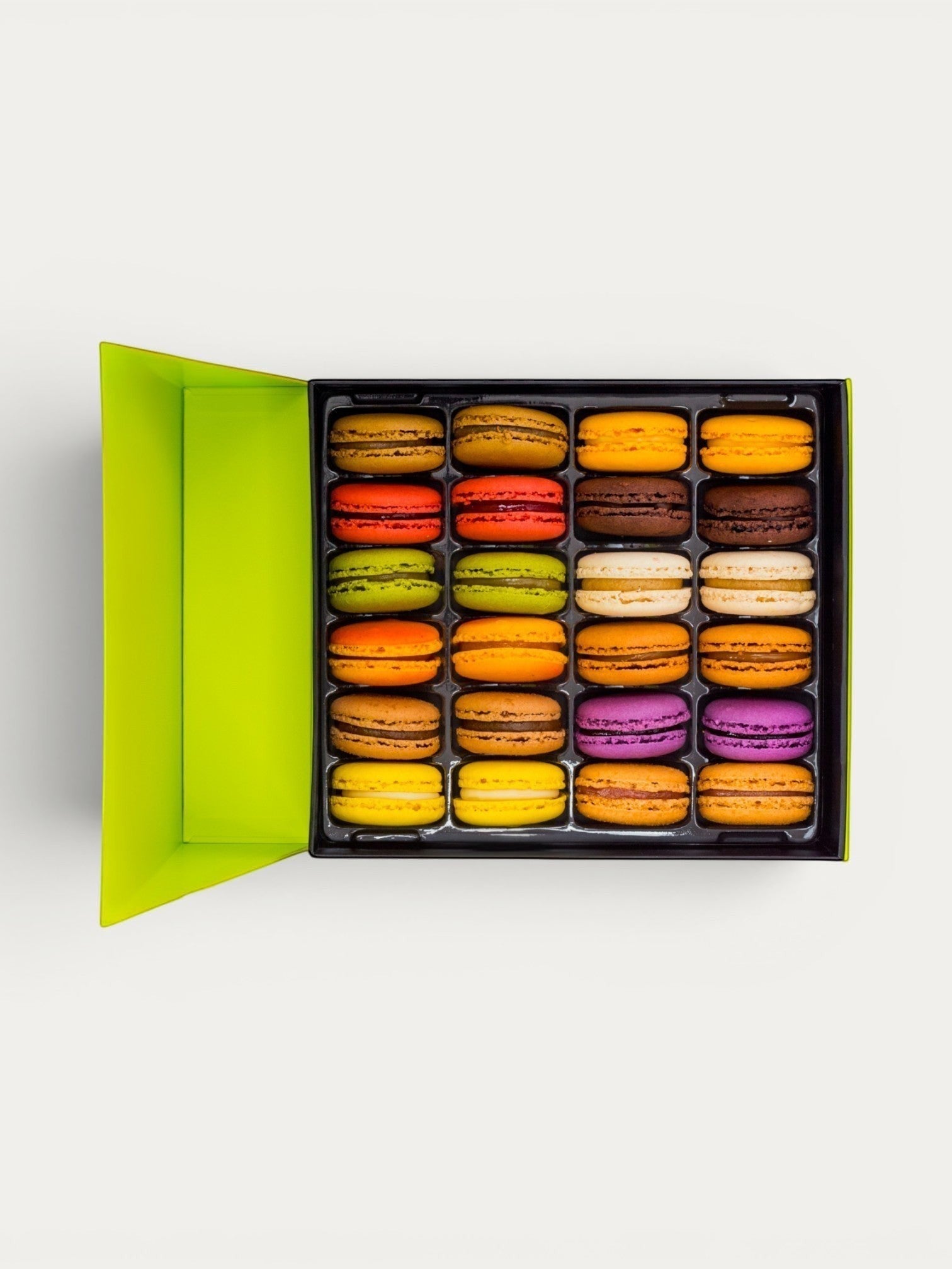 マカロンです。 24 Piece Macaron Gift Box – Norman Love Confections