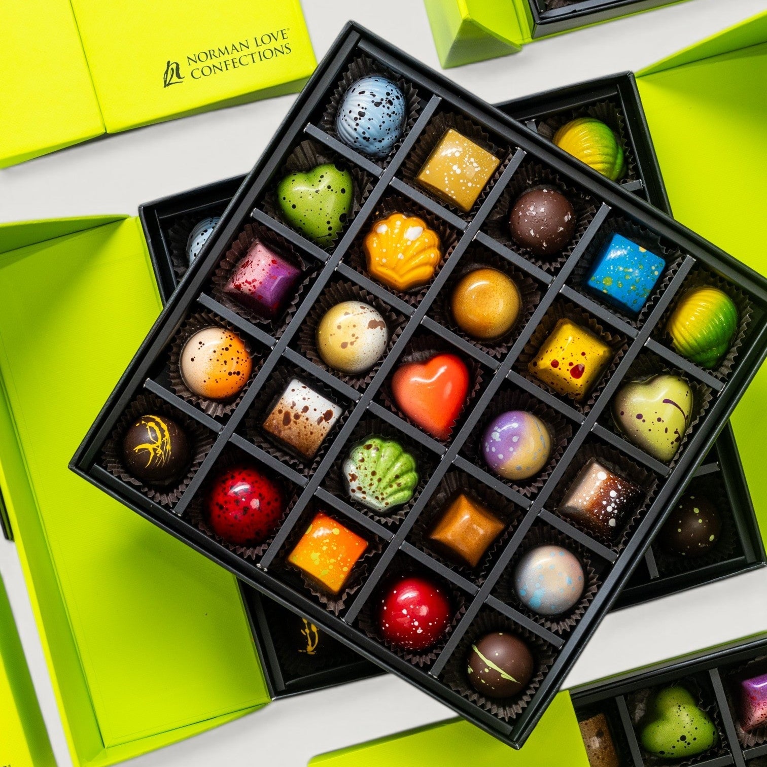 25 Piece Signature Gift Box – Norman Love Confections